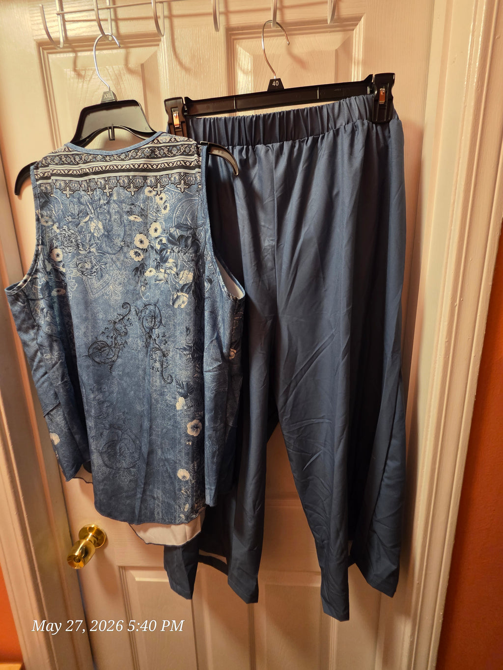 Emery Rose Women's Blue Solid Rayon Capri Pants Elastic Waist, Plus 1XL