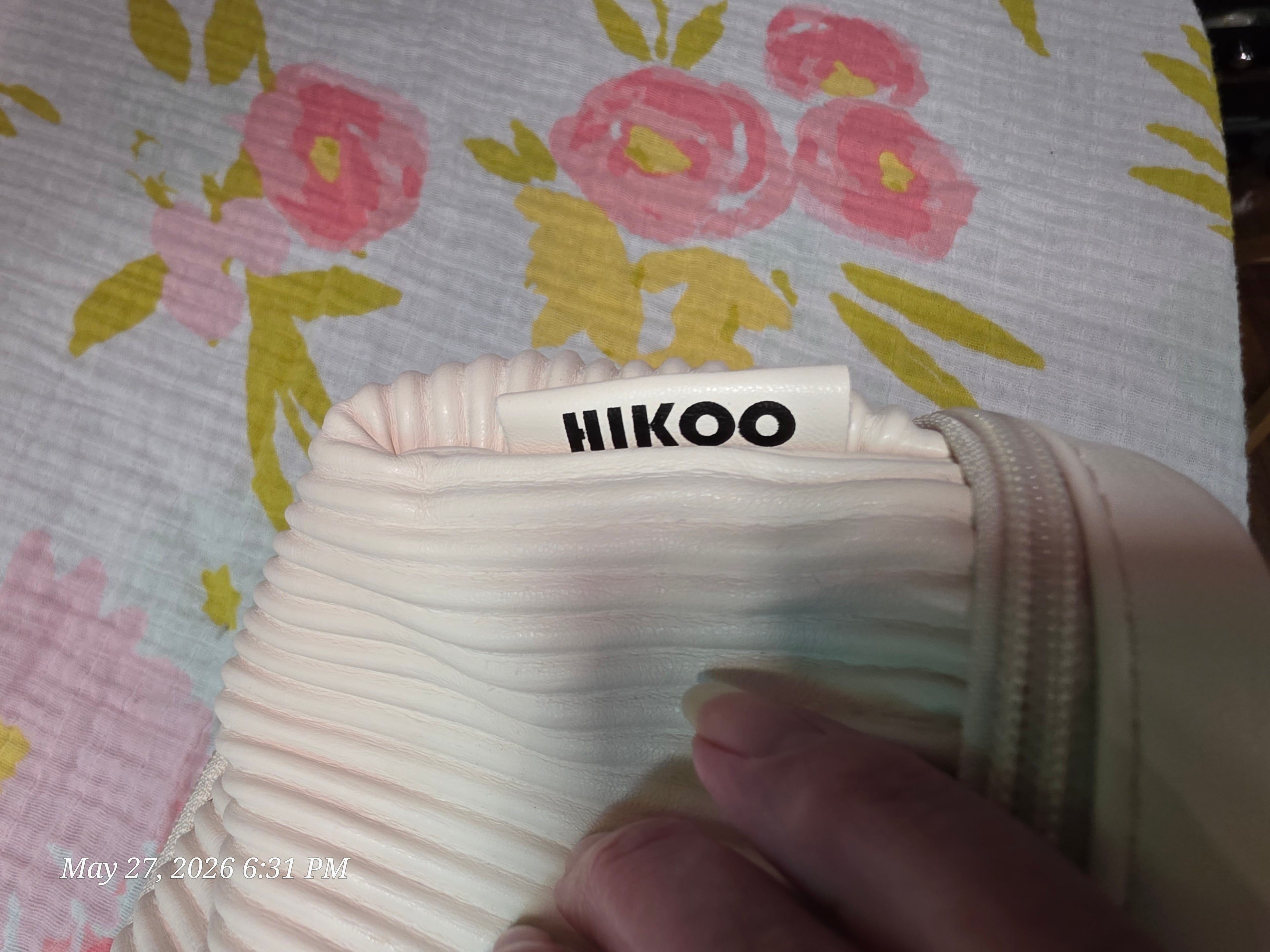 HIKOO Pink Makeup Case Travel Organizer w/ Zipper Handle Faux Leather Polyester